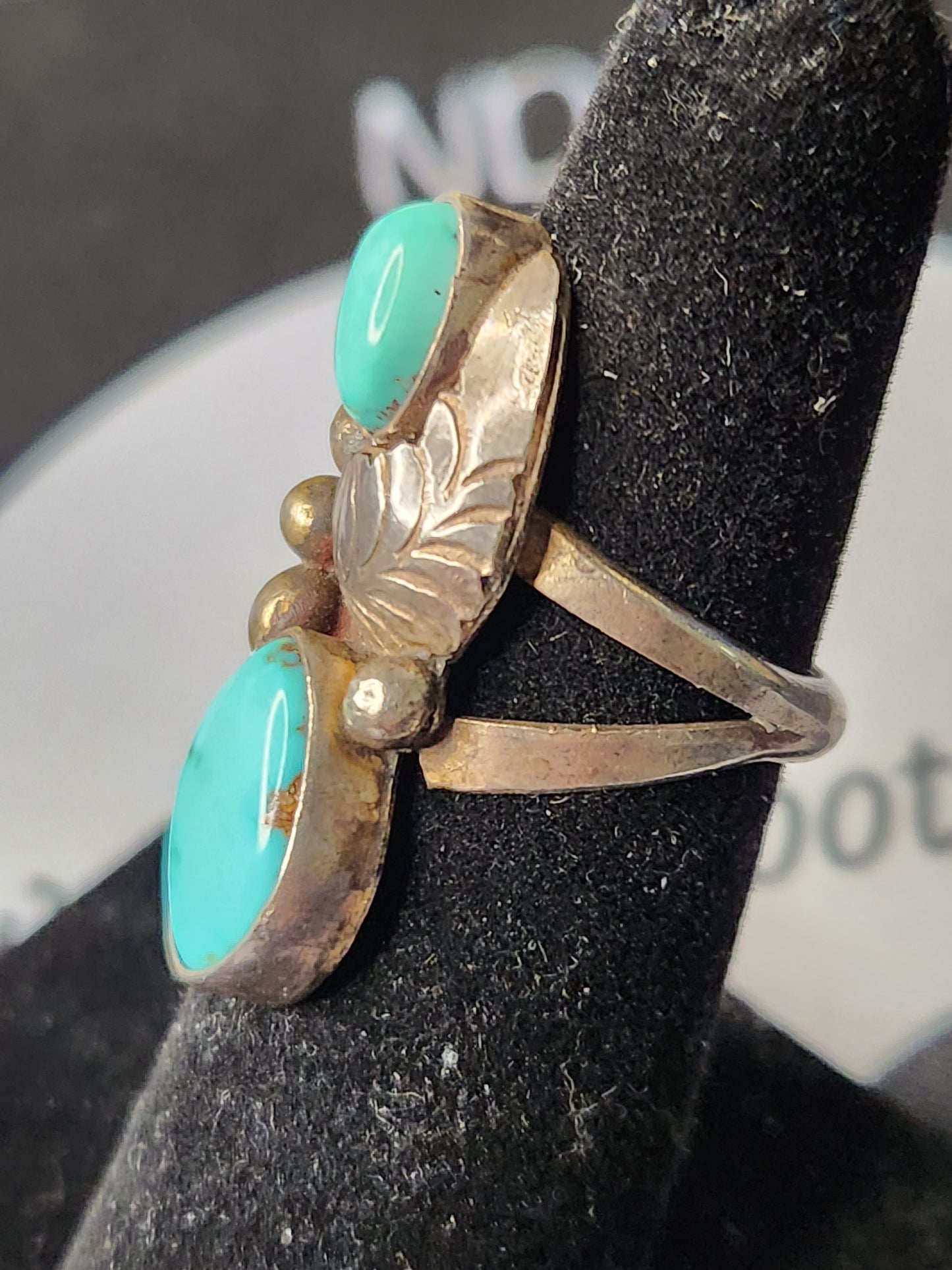 .925 Sterling Silver Vintage Southwest Style Turquoise Ring (unsigned) Sz 5.5